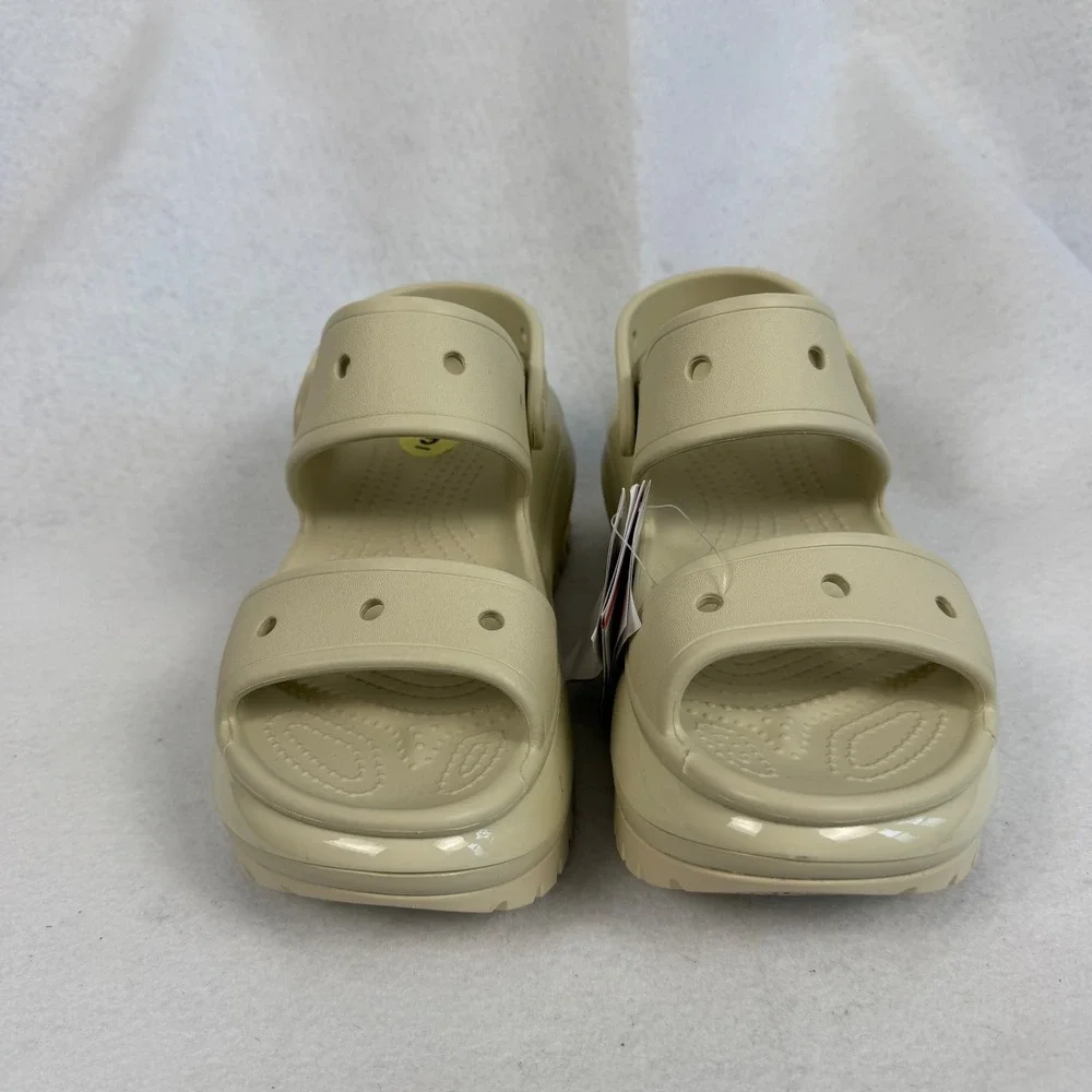 New Crocs Mega Crush Sandal Bone Platform Lug Sole Mens 7 Womens 9 Summer Cream‎